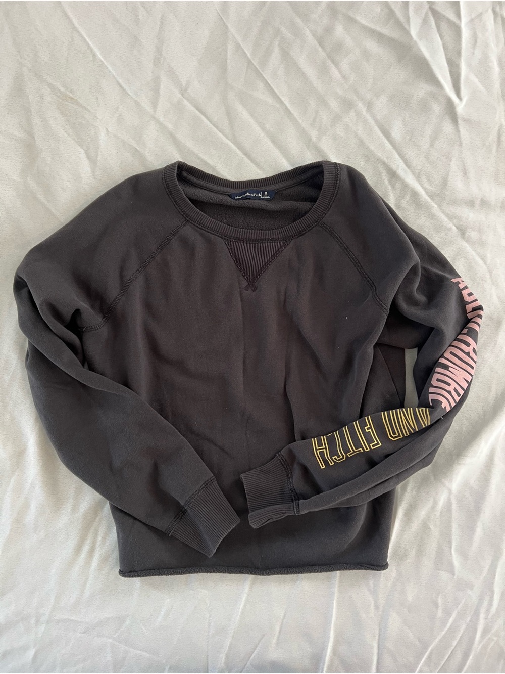 Abercrombie & Fitch Grey Cropped Sweatshirt Size M - Picture 2 of 4
